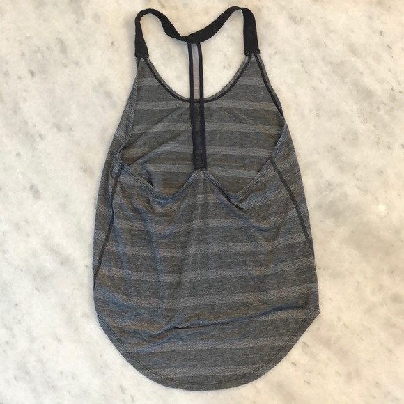 Nike Dri-Fit Racerback tank - Picture 2 of 4